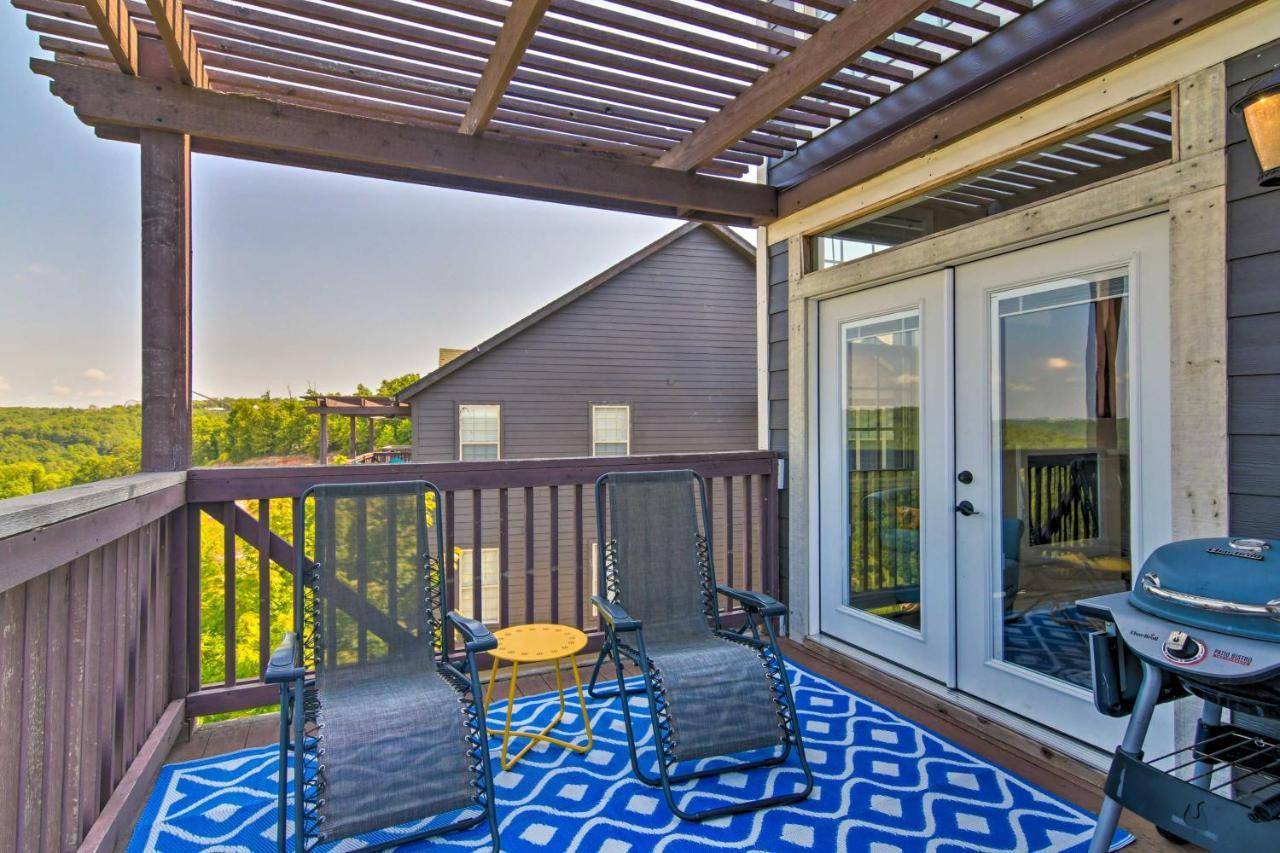 Luxe Branson Retreat With Mtn Views And Pool Access! Apartment ภายนอก รูปภาพ